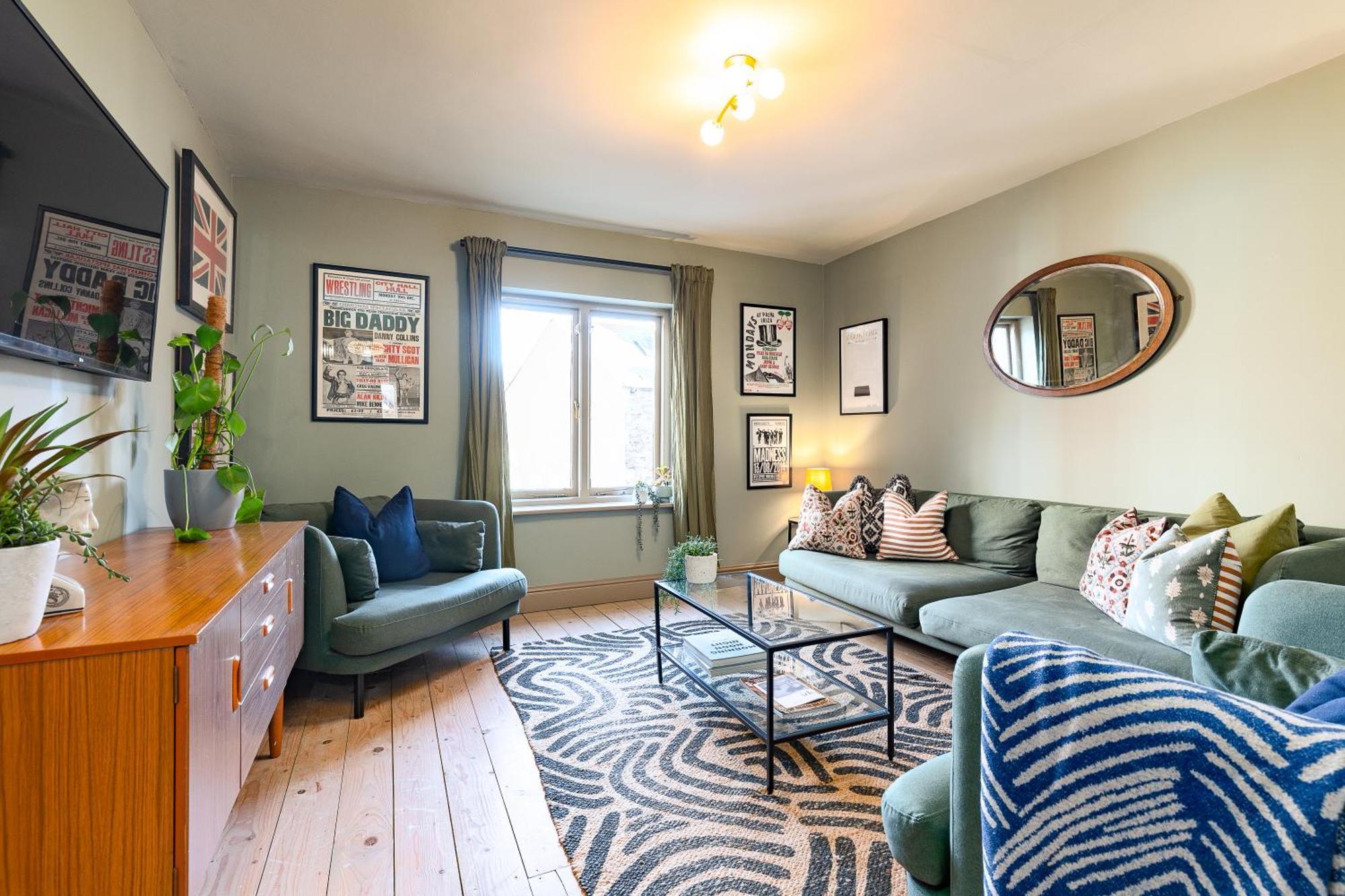 Stylish Seaside Home With King Beds And Parking Скарборо Экстерьер фото