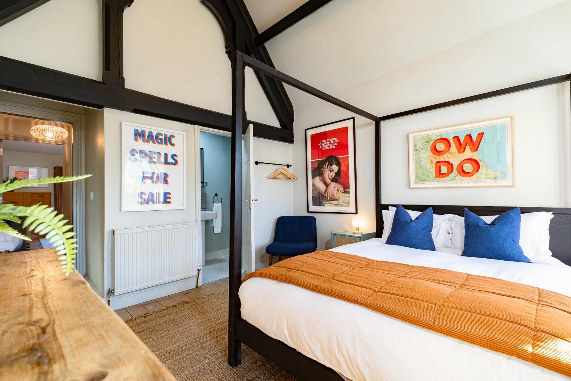 Stylish Seaside Home With King Beds And Parking Скарборо Экстерьер фото